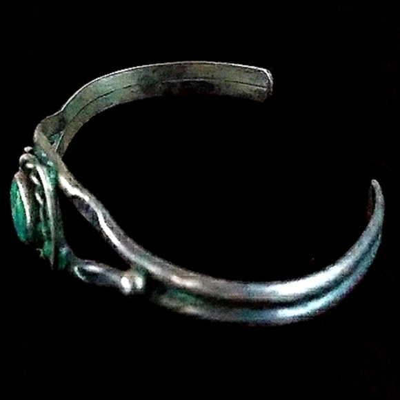 *CHILD SZ* Old Pawn Sterling Silver Turquoise Cuff